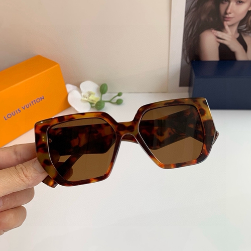 ルイヴィトンサングラス背面デザイン